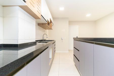 Apartamento à venda com 48m², 2 quartos e sem vagaSala/Cozinha