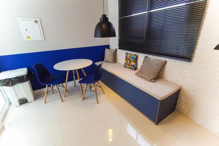 Apartamento à venda com 48m², 2 quartos e sem vagaÁrea comum - Sala de Jogos