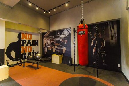 Apartamento à venda com 48m², 2 quartos e sem vagaÁrea comum - Academia