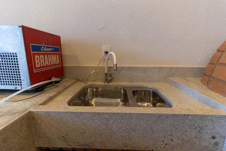 Apartamento à venda com 48m², 2 quartos e sem vagaÁrea comum - Churrasqueira