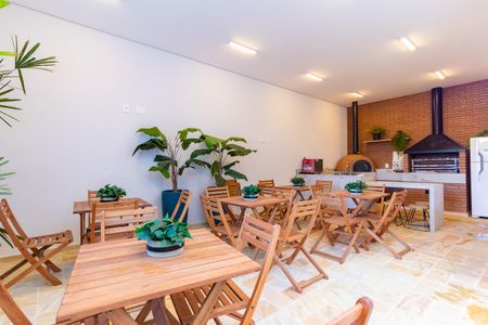 Apartamento à venda com 48m², 2 quartos e sem vagaÁrea comum - Churrasqueira