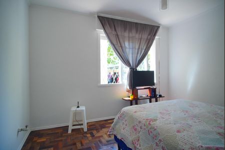 Quarto 1 de apartamento à venda com 2 quartos, 70m² em Humaitá, Porto Alegre