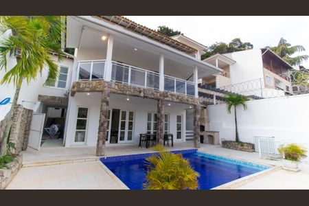 Casa de condomínio à venda com 440m², 5 quartos e 3 vagas