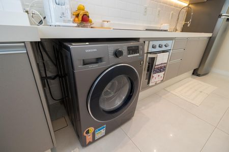 Apartamento à venda com 53m², 2 quartos e 1 vaga Apartamento à venda com 53m², 2 quartos e 1 vagaCozinha e Área de Serviço