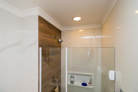 Apartamento à venda com 53m², 2 quartos e 1 vaga Apartamento à venda com 53m², 2 quartos e 1 vagaBanheiro da Suíte