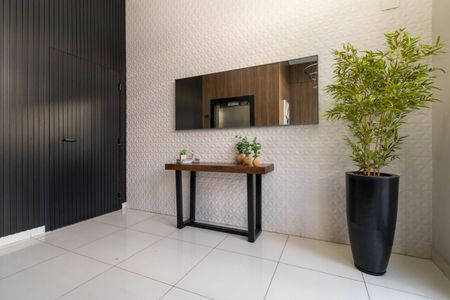 Apartamento à venda com 53m², 2 quartos e 1 vaga Apartamento à venda com 53m², 2 quartos e 1 vagaHall de entrada