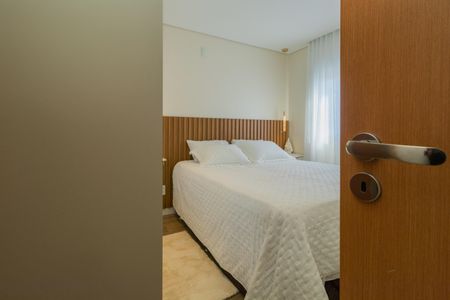 Apartamento à venda com 53m², 2 quartos e 1 vaga Apartamento à venda com 53m², 2 quartos e 1 vagaSuíte