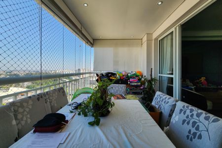 Apartamento à venda com 107m², 3 quartos e 2 vagasVaranda