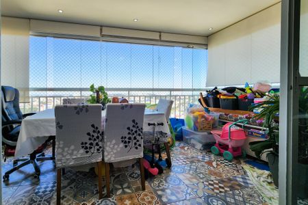 Apartamento à venda com 107m², 3 quartos e 2 vagasVaranda