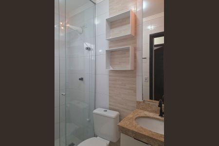 Banheiro de apartamento para alugar com 1 quarto, 38m² em Parada Inglesa, São Paulo