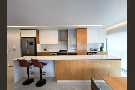 Apartamento à venda com 85m², 2 quartos e 2 vagas Apartamento à venda com 85m², 2 quartos e 2 vagasCozinha e Área de Serviço