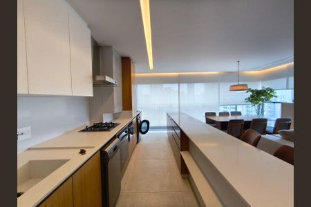 Apartamento à venda com 85m², 2 quartos e 2 vagas Apartamento à venda com 85m², 2 quartos e 2 vagasCozinha e Área de Serviço