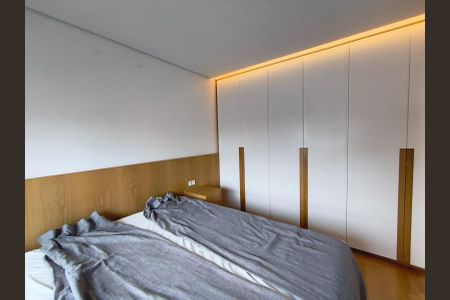Apartamento à venda com 85m², 2 quartos e 2 vagas Apartamento à venda com 85m², 2 quartos e 2 vagasSuíte 1