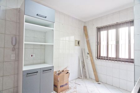 Casa de condomínio à venda com 83m², 2 quartos e 2 vagas Casa de condomínio à venda com 83m², 2 quartos e 2 vagasCozinha