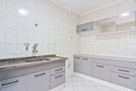 Casa de condomínio à venda com 83m², 2 quartos e 2 vagas Casa de condomínio à venda com 83m², 2 quartos e 2 vagasCozinha