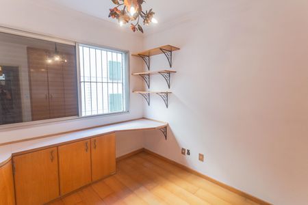 Apartamento à venda com 130m², 4 quartos e 2 vagas Apartamento à venda com 130m², 4 quartos e 2 vagasQuarto 3