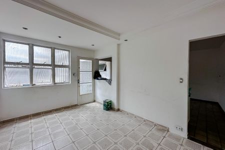 Sala de casa para alugar com 2 quartos, 110m² em Água Rasa, São Paulo