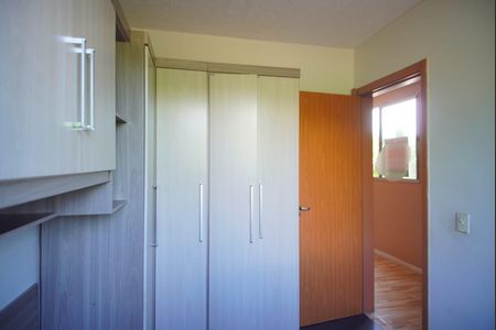 Quarto 1 de apartamento à venda com 2 quartos, 44m² em Jardim Dona Leopoldina, Porto Alegre