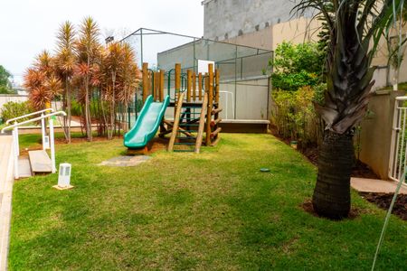 Apartamento à venda com 63m², 2 quartos e 1 vaga Apartamento à venda com 63m², 2 quartos e 1 vagaÁrea comum - Playground