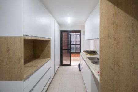 Apartamento para alugar com 180m², 3 quartos e 3 vagasCozinha