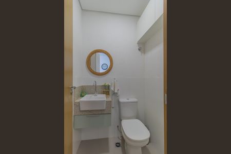Apartamento à venda com 130m², 2 quartos e 2 vagas Apartamento à venda com 130m², 2 quartos e 2 vagasLavabo