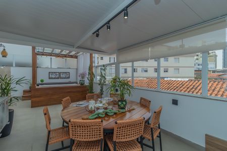 Apartamento à venda com 130m², 2 quartos e 2 vagas Apartamento à venda com 130m², 2 quartos e 2 vagasÁrea comum