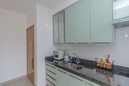 Apartamento à venda com 130m², 2 quartos e 2 vagas Apartamento à venda com 130m², 2 quartos e 2 vagasCozinha