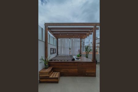 Apartamento à venda com 130m², 2 quartos e 2 vagas Apartamento à venda com 130m², 2 quartos e 2 vagasÁrea comum