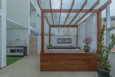 Apartamento à venda com 130m², 2 quartos e 2 vagas Apartamento à venda com 130m², 2 quartos e 2 vagasÁrea comum