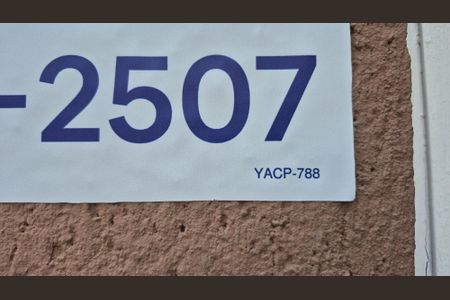 Apartamento à venda com 172m², 3 quartos e 2 vagas Apartamento à venda com 172m², 3 quartos e 2 vagasInstalação placa nova