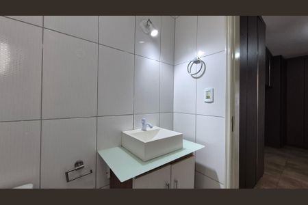 Apartamento à venda com 172m², 3 quartos e 2 vagas Apartamento à venda com 172m², 3 quartos e 2 vagasSuíte