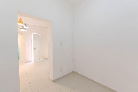 Quarto 2 de casa para alugar com 2 quartos, 50m² em Bela Vista, São Paulo