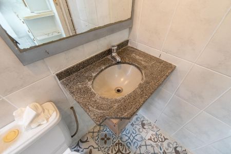 Casa à venda com 220m², 3 quartos e 1 vaga Casa à venda com 220m², 3 quartos e 1 vagaLavabo