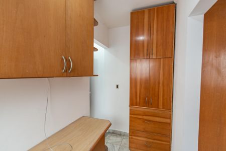 Casa à venda com 220m², 3 quartos e 1 vaga Casa à venda com 220m², 3 quartos e 1 vagaEscritório do quarto 1