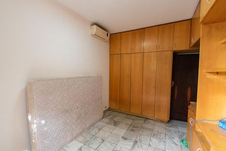 Casa à venda com 220m², 3 quartos e 1 vaga Casa à venda com 220m², 3 quartos e 1 vagaQuarto 3