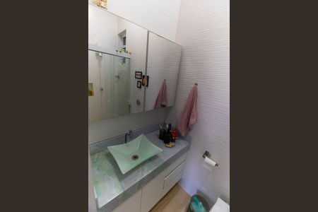 Apartamento à venda com 51m², 1 quarto e sem vaga Apartamento à venda com 51m², 1 quarto e sem vagaBanheiro da Suíte