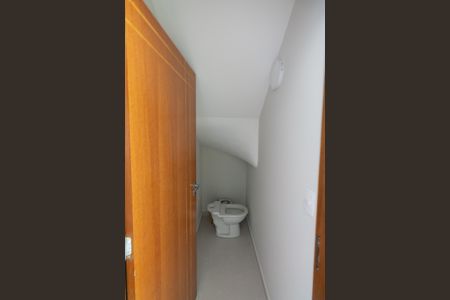 Casa à venda com 100m², 3 quartos e 1 vaga Casa à venda com 100m², 3 quartos e 1 vagaLavabo