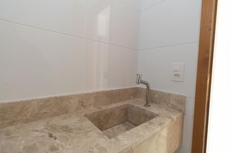 Casa à venda com 100m², 3 quartos e 1 vaga Casa à venda com 100m², 3 quartos e 1 vagaLavabo