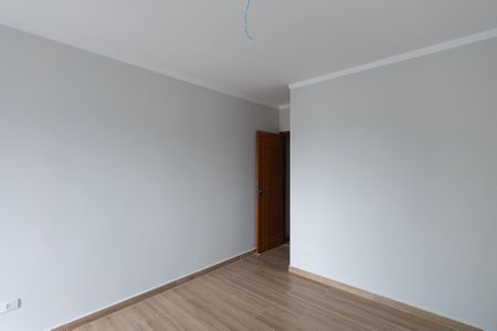 Casa à venda com 100m², 3 quartos e 1 vaga Casa à venda com 100m², 3 quartos e 1 vagaSuite