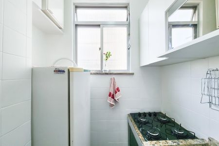 Apartamento à venda com 43m², 1 quarto e sem vaga Apartamento à venda com 43m², 1 quarto e sem vagaCozinha