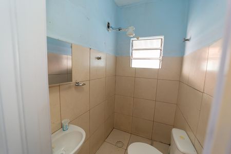 Casa à venda com 70m², 1 quarto e 1 vaga Casa à venda com 70m², 1 quarto e 1 vagaBanheiro Social