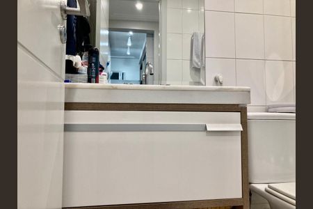 Apartamento para alugar com 117m², 3 quartos e 2 vagas Apartamento para alugar com 117m², 3 quartos e 2 vagasBanheiro Social