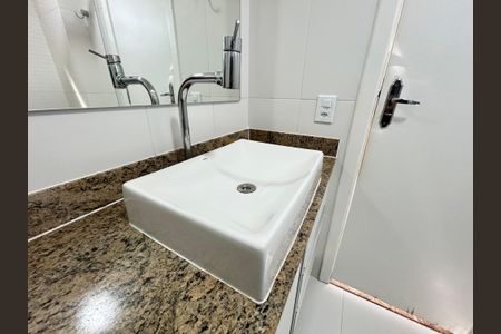 Apartamento à venda com 89m², 3 quartos e 1 vagaDetalhe do Banheiro da Suite