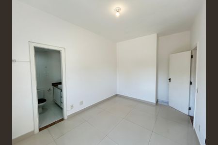 Apartamento à venda com 89m², 3 quartos e 1 vagaSuíte