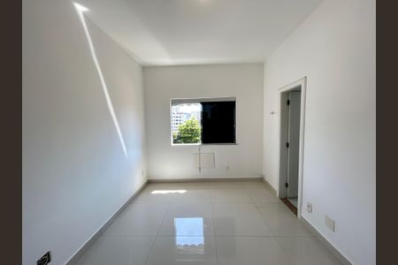 Apartamento à venda com 89m², 3 quartos e 1 vagaSuíte