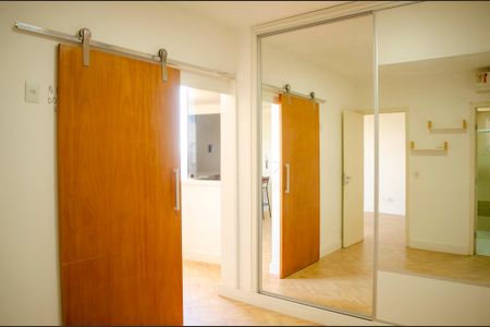 Suíte de apartamento para alugar com 1 quarto, 55m² em Jardim Goiás, Goiânia