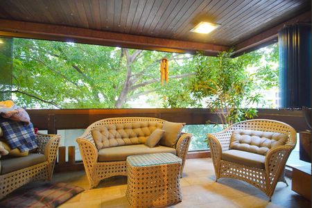 Apartamento à venda com 240m², 3 quartos e 2 vagasVaranda