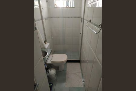 Casa à venda com 200m², 5 quartos e 3 vagas Casa à venda com 200m², 5 quartos e 3 vagasBanheiro 2 Casa 2