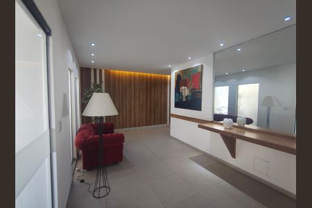 Apartamento à venda com 97m², 3 quartos e 1 vaga Apartamento à venda com 97m², 3 quartos e 1 vagaHall Social