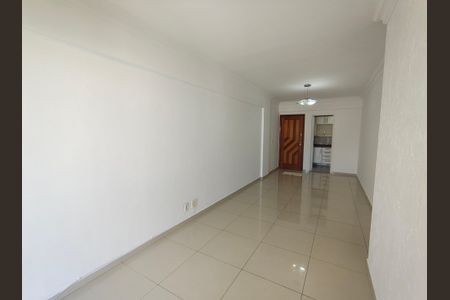 Apartamento à venda com 97m², 3 quartos e 1 vaga Apartamento à venda com 97m², 3 quartos e 1 vagaSala